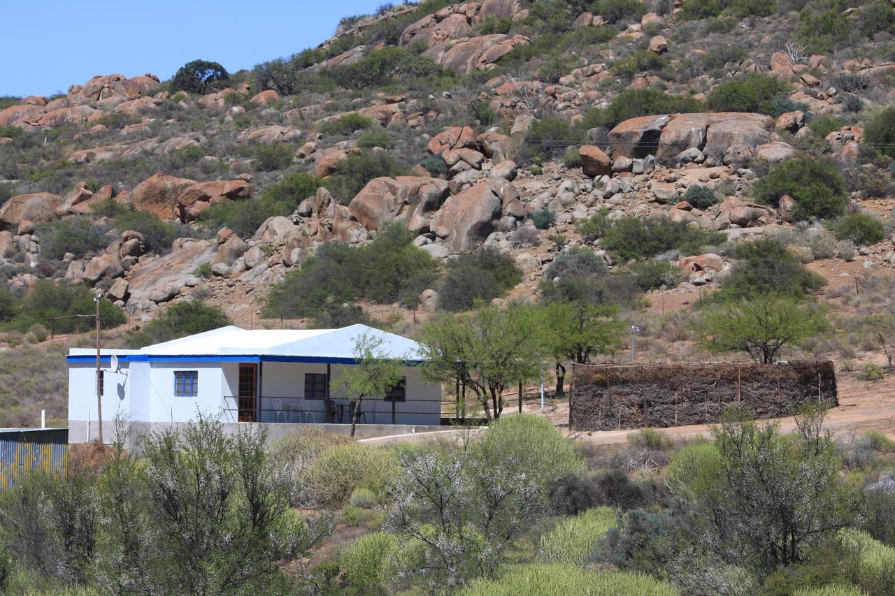 Middelkraal Accommodation Garies Exterior photo