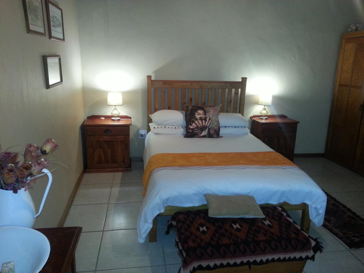 Middelkraal Accommodation Garies Exterior photo